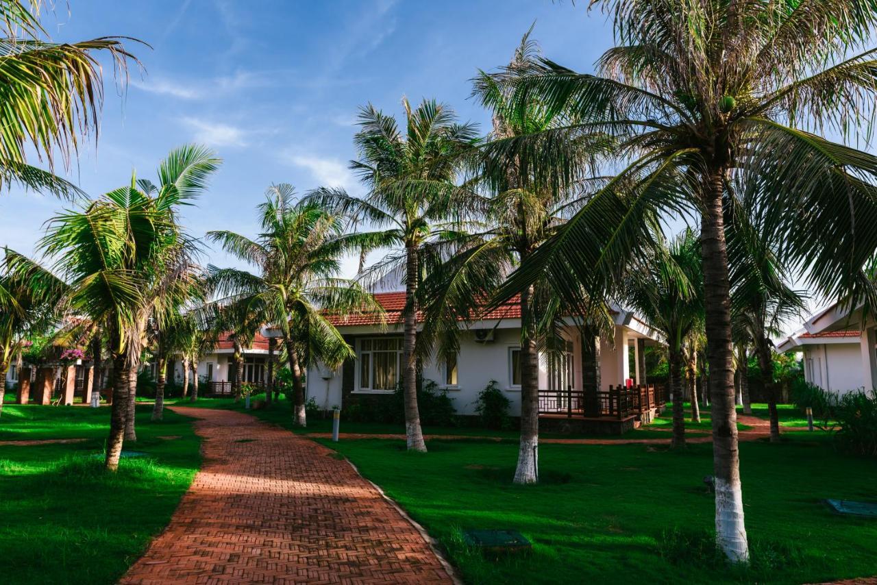 Ninh Thuan Retreat Hotel Phan Rang Exterior foto